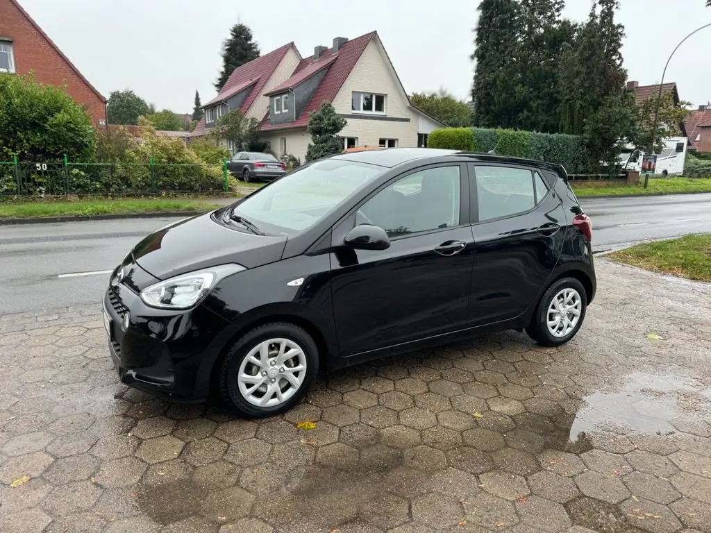 Photo 1 : Hyundai I10 2019 Essence