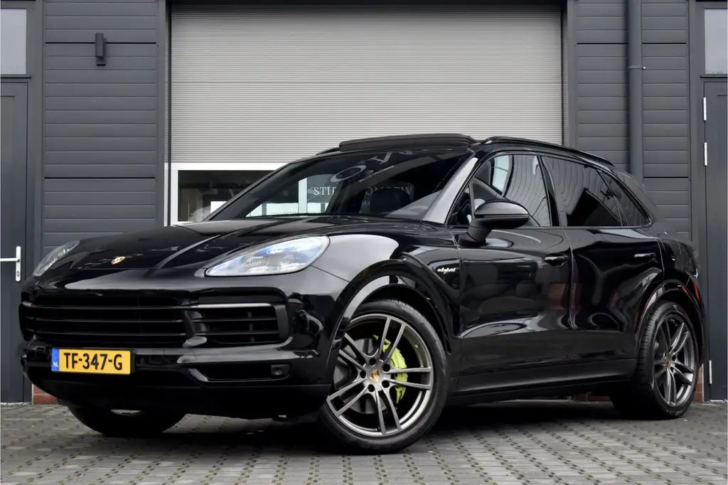 Photo 1 : Porsche Cayenne 2018 Hybrid