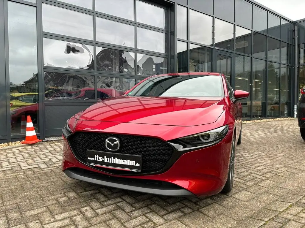 Photo 1 : Mazda 3 2019 Petrol