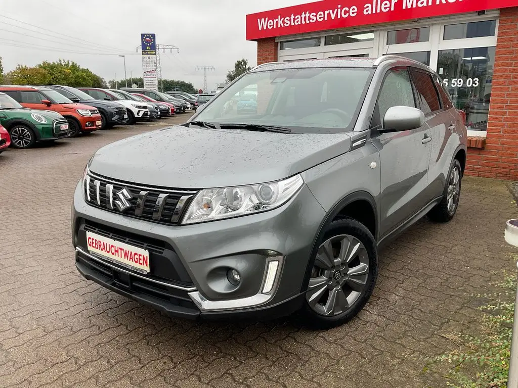 Photo 1 : Suzuki Vitara 2020 Petrol