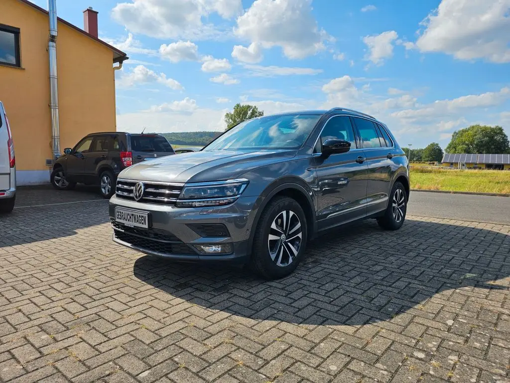 Photo 1 : Volkswagen Tiguan 2019 Diesel