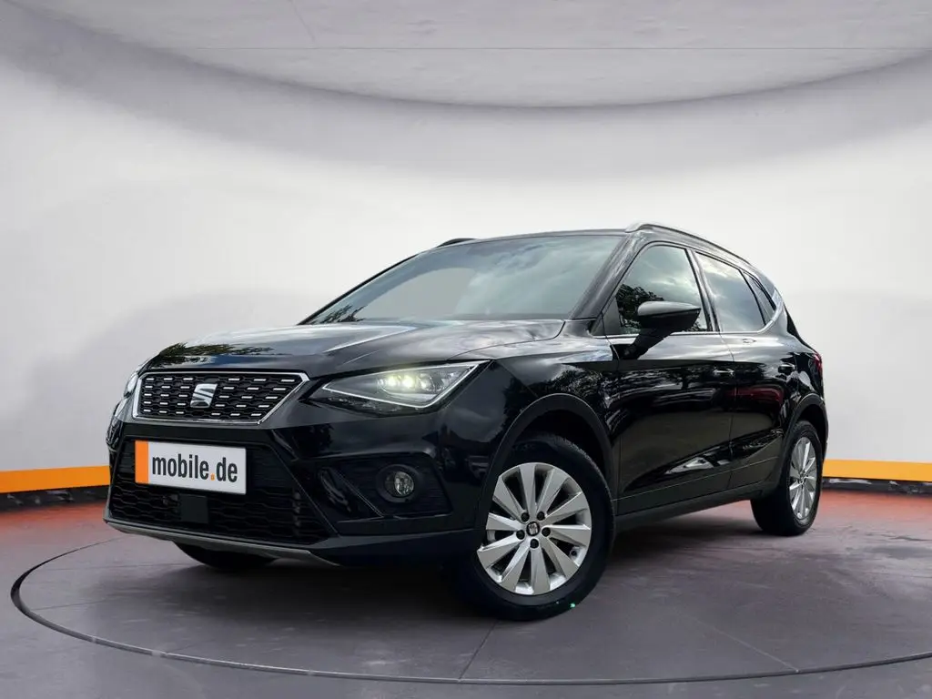 Photo 1 : Seat Arona 2021 Essence