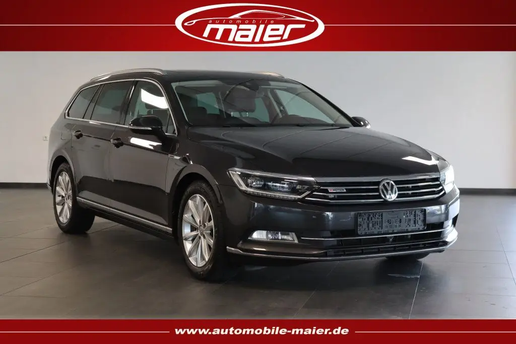 Photo 1 : Volkswagen Passat 2018 Essence