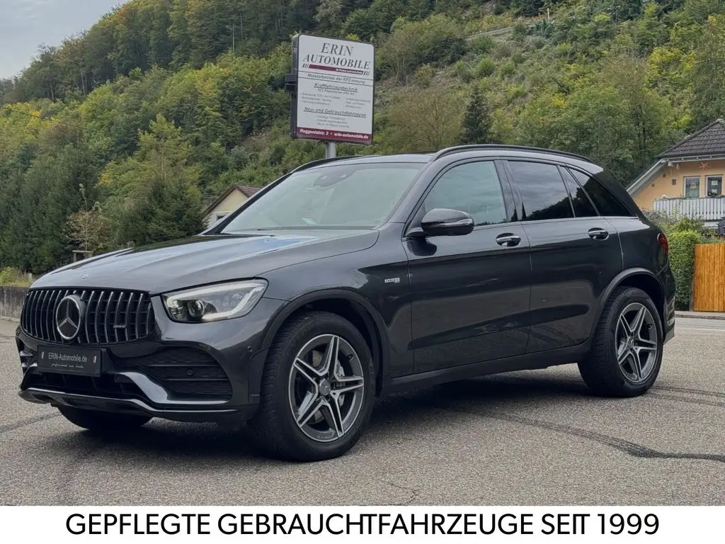 Photo 1 : Mercedes-benz Classe Glc 2020 Petrol