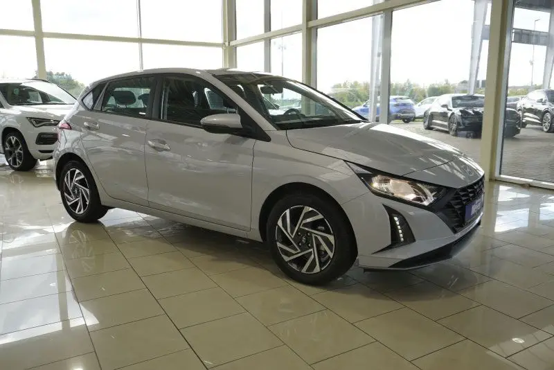 Photo 1 : Hyundai I20 2024 Petrol