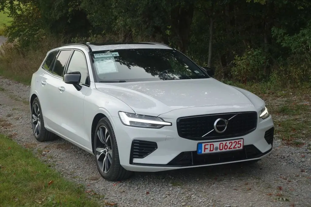 Photo 1 : Volvo V60 2020 Hybrid