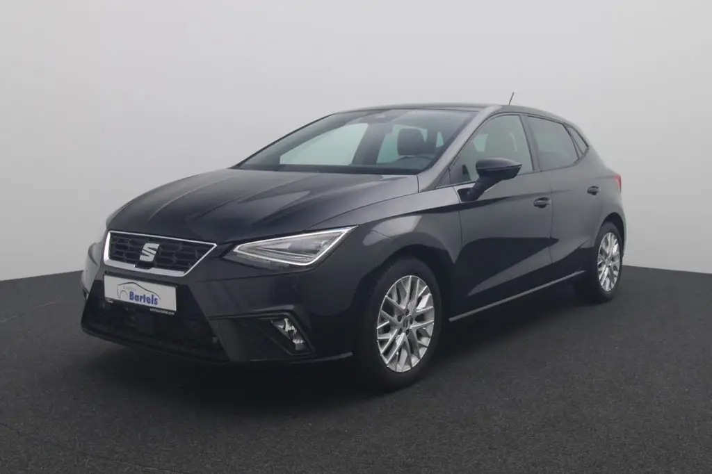 Photo 1 : Seat Ibiza 2023 Essence