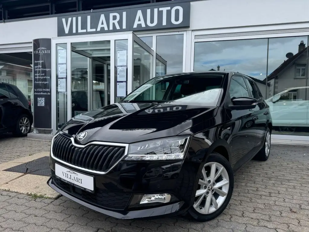 Photo 1 : Skoda Fabia 2018 Petrol