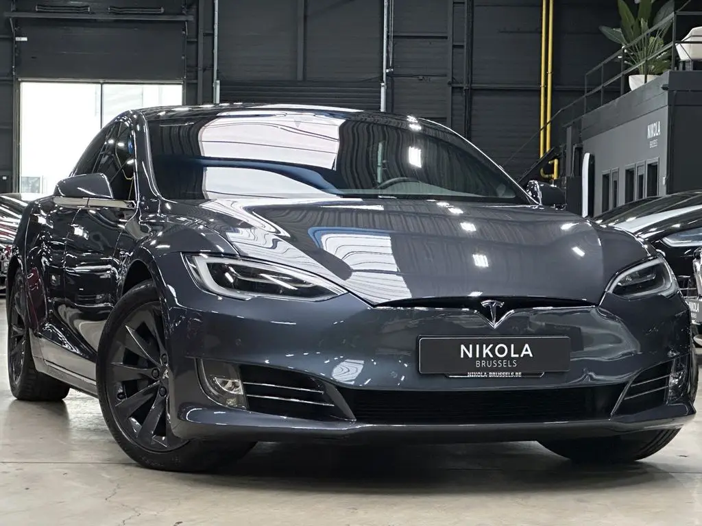 Photo 1 : Tesla Model S 2019 Not specified