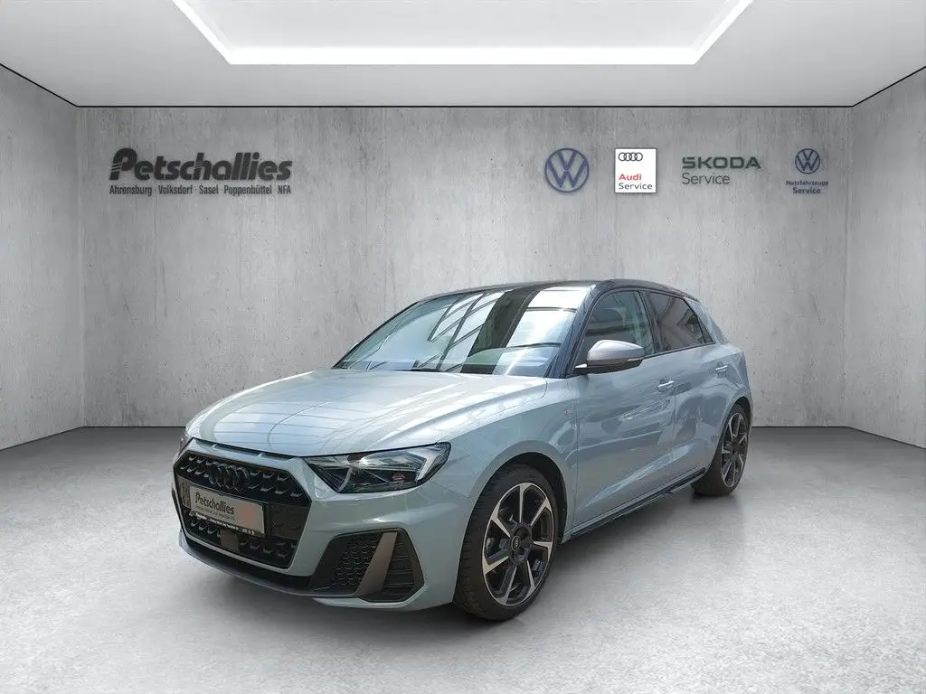 Photo 1 : Audi A1 2022 Essence