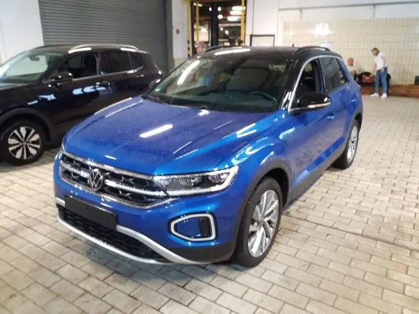 Photo 1 : Volkswagen T-roc 2023 Petrol