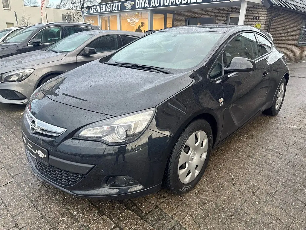 Photo 1 : Opel Astra 2016 Essence