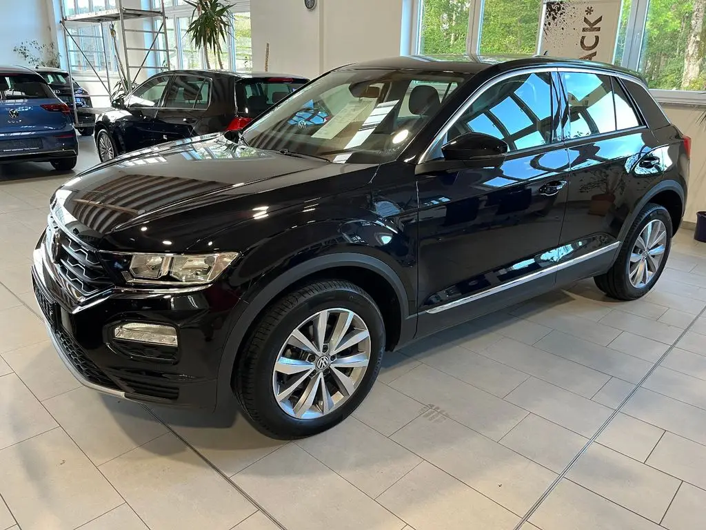 Photo 1 : Volkswagen T-roc 2020 Essence