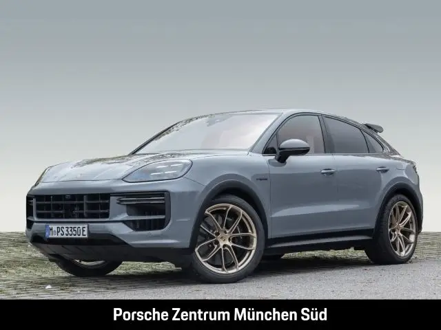 Photo 1 : Porsche Cayenne 2024 Hybrid