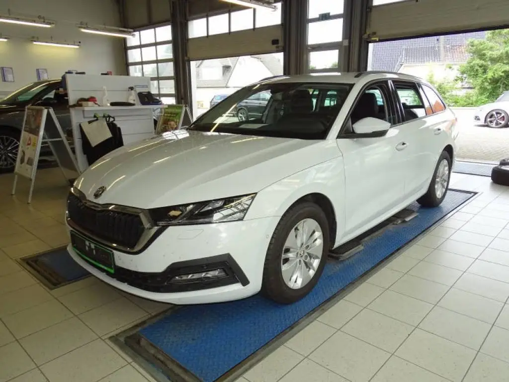 Photo 1 : Skoda Octavia 2021 Diesel