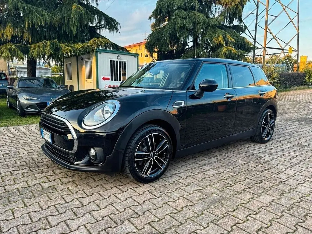 Photo 1 : Mini Cooper 2017 Diesel