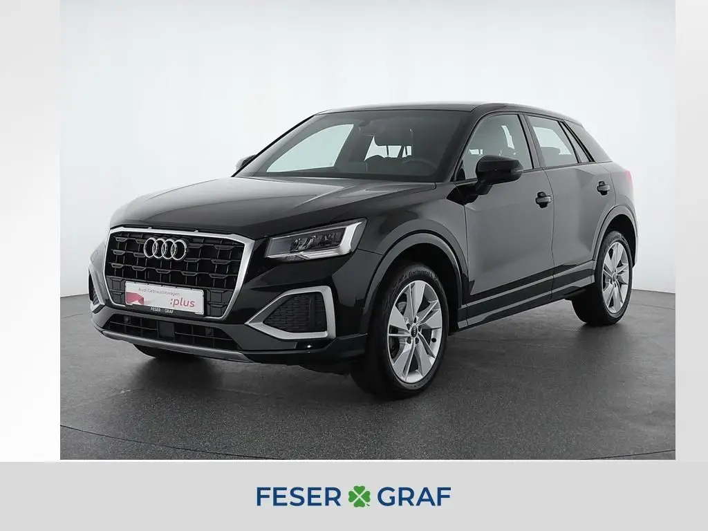 Photo 1 : Audi Q2 2021 Petrol