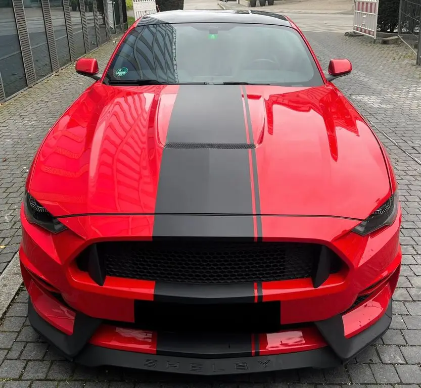 Photo 1 : Ford Mustang 2019 Petrol