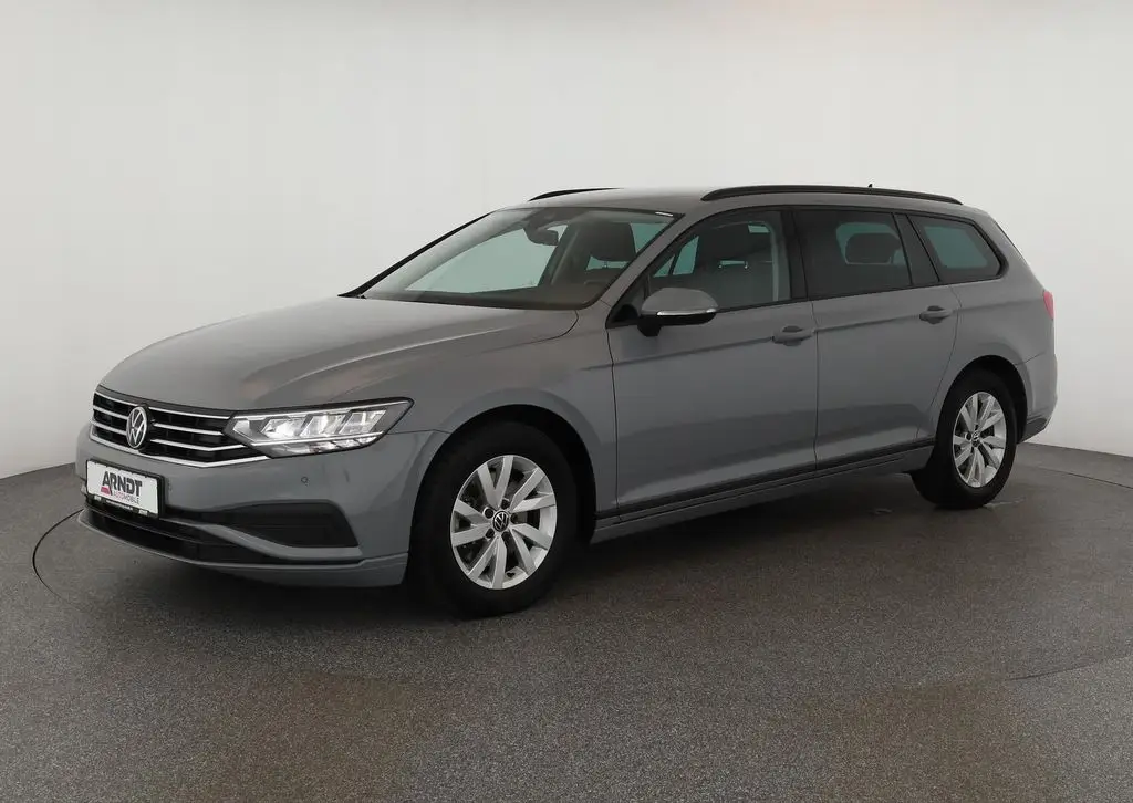 Photo 1 : Volkswagen Passat 2022 Diesel