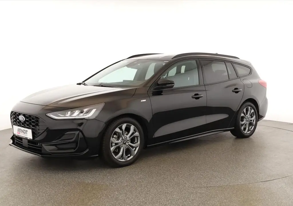 Photo 1 : Ford Focus 2023 Petrol