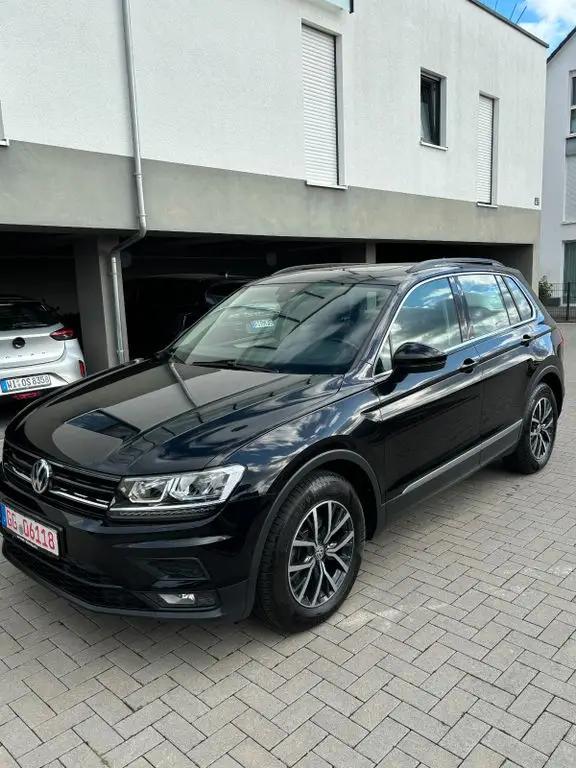 Photo 1 : Volkswagen Tiguan 2018 Diesel