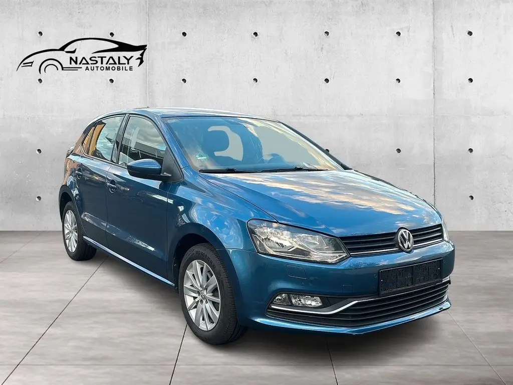 Photo 1 : Volkswagen Polo 2015 Petrol