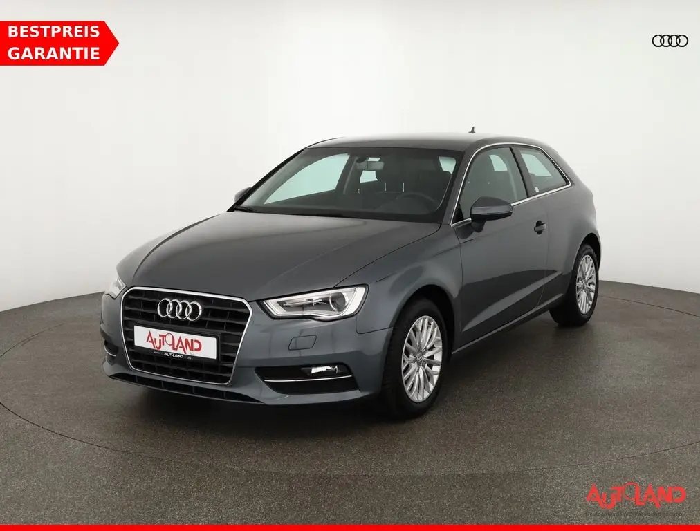 Photo 1 : Audi A3 2016 Petrol