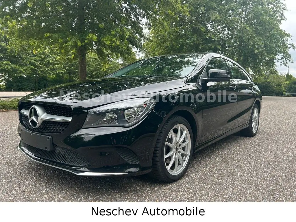 Photo 1 : Mercedes-benz Classe Cla 2017 Petrol