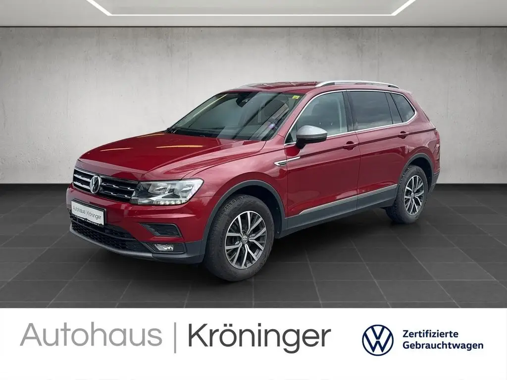 Photo 1 : Volkswagen Tiguan 2020 Essence