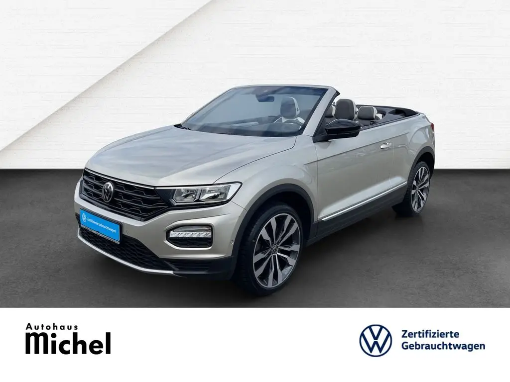 Photo 1 : Volkswagen T-roc 2021 Essence