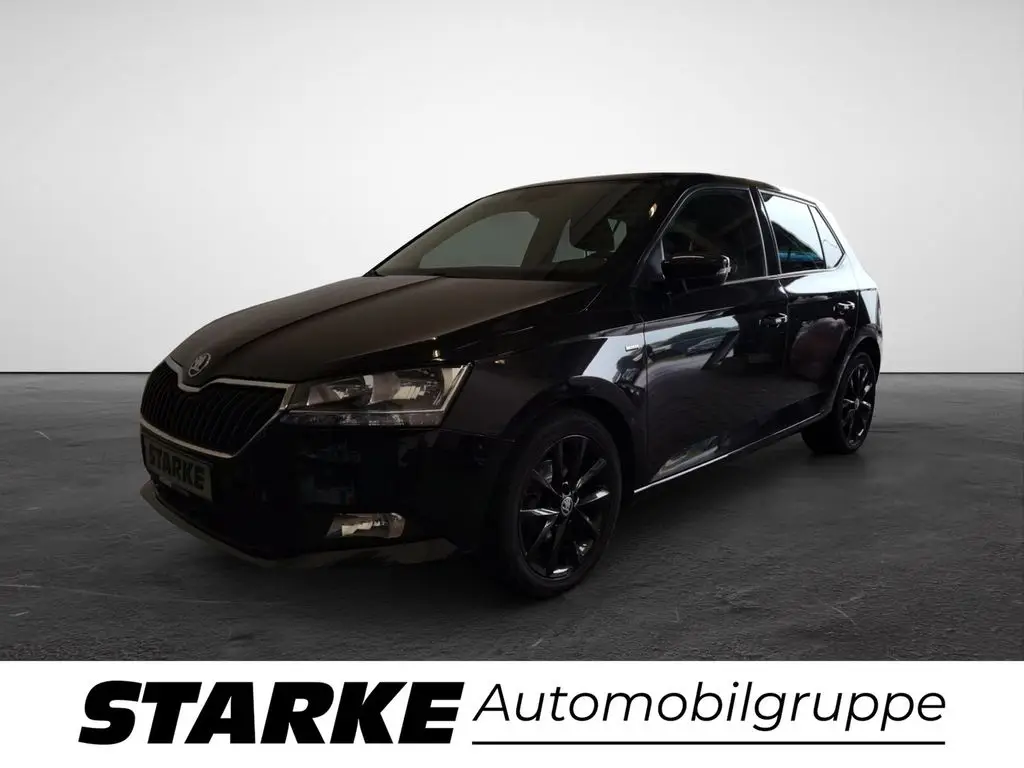 Photo 1 : Skoda Fabia 2021 Petrol