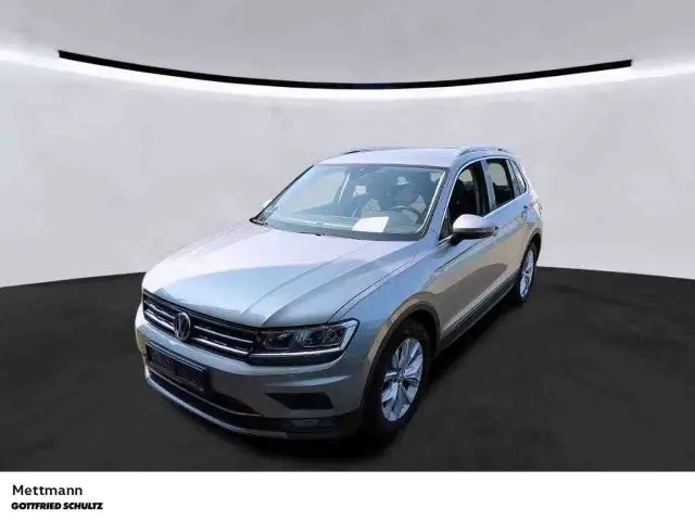 Photo 1 : Volkswagen Tiguan 2020 Petrol