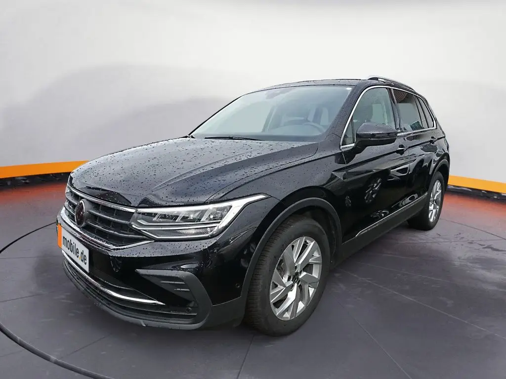 Photo 1 : Volkswagen Tiguan 2024 Petrol