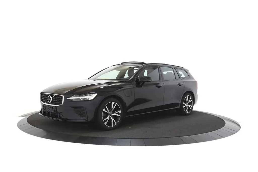 Photo 1 : Volvo V60 2020 Hybride