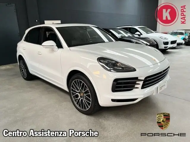 Photo 1 : Porsche Cayenne 2018 Essence