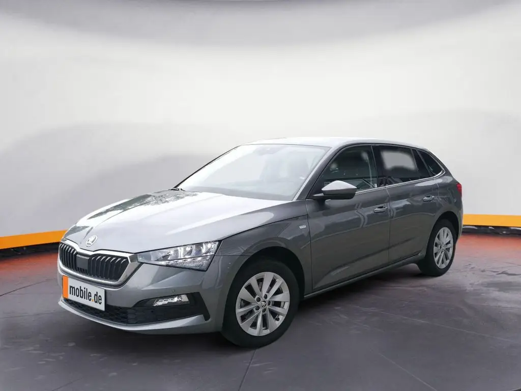 Photo 1 : Skoda Scala 2023 Essence