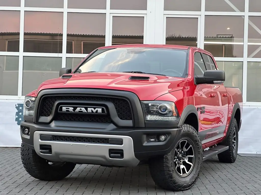 Photo 1 : Dodge Ram 2017 Petrol