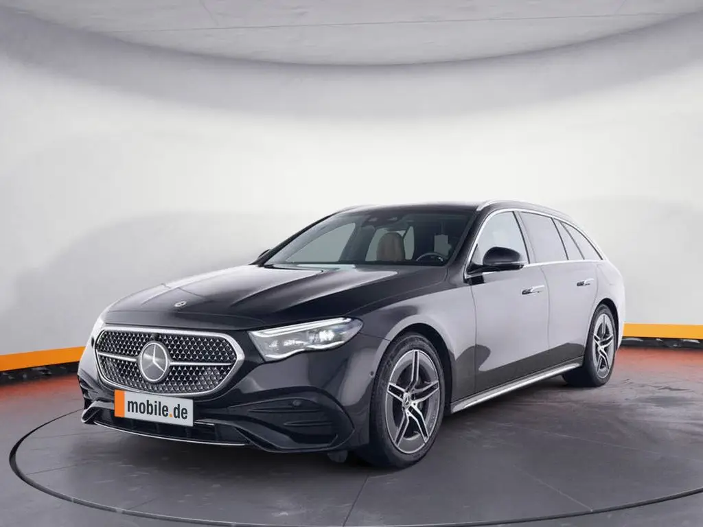 Photo 1 : Mercedes-benz Classe E 2024 Hybrid