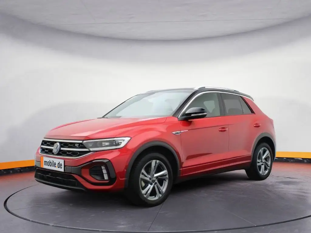 Photo 1 : Volkswagen T-roc 2024 Essence