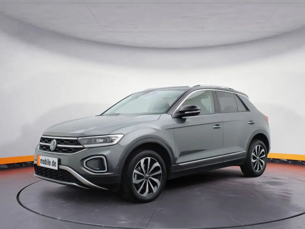 Photo 1 : Volkswagen T-roc 2024 Essence