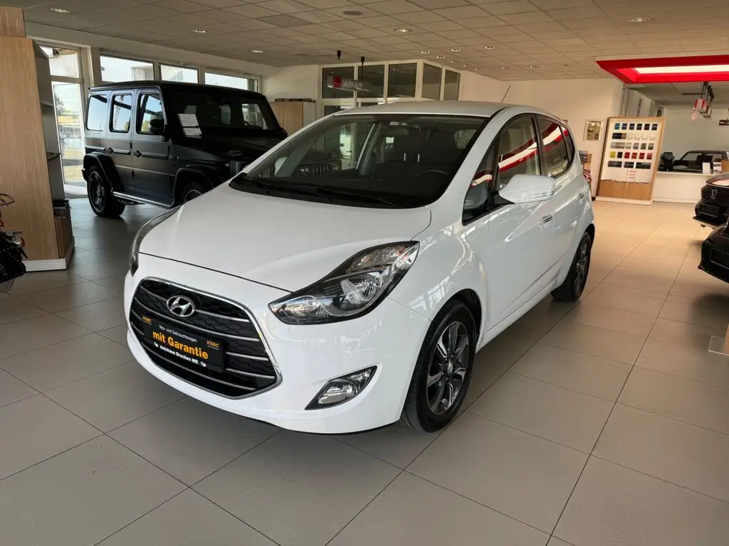 Photo 1 : Hyundai Ix20 2017 Petrol