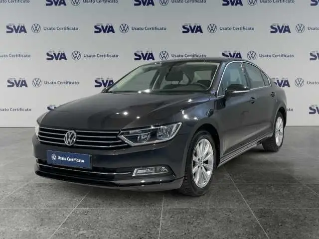 Photo 1 : Volkswagen Passat 2019 Diesel