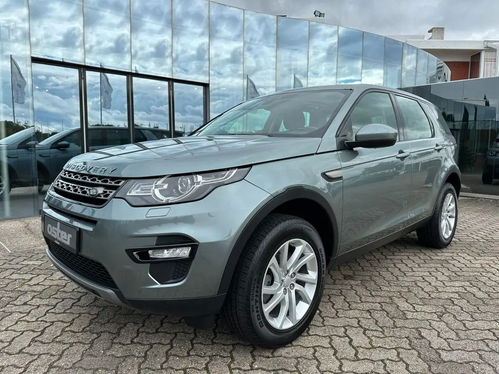 Photo 1 : Land Rover Discovery 2019 Petrol