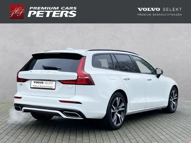 Photo 1 : Volvo V60 2020 Hybride