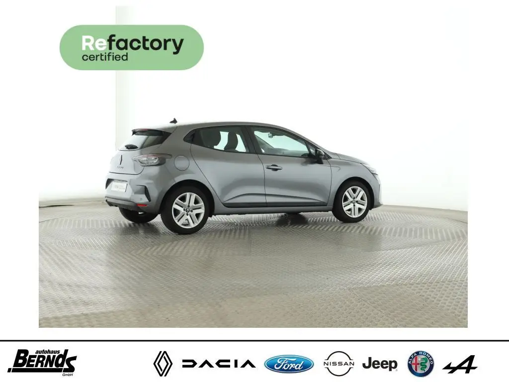 Photo 1 : Renault Clio 2023 Petrol