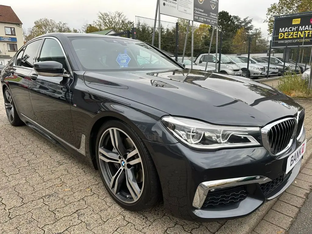 Photo 1 : Bmw Serie 7 2018 Diesel