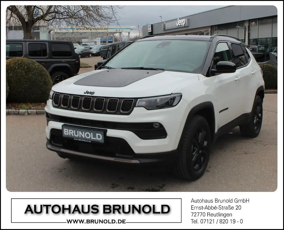 Photo 1 : Jeep Compass 2023 Hybride