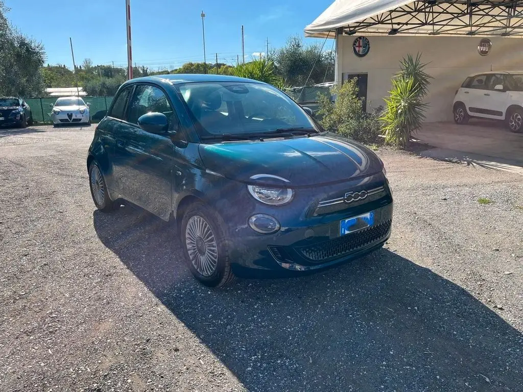 Photo 1 : Fiat 500 2023 Non renseigné