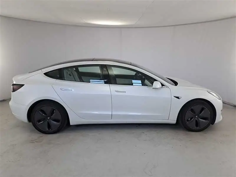 Photo 1 : Tesla Model 3 2020 Non renseigné