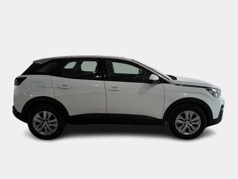 Photo 1 : Peugeot 3008 2020 Diesel